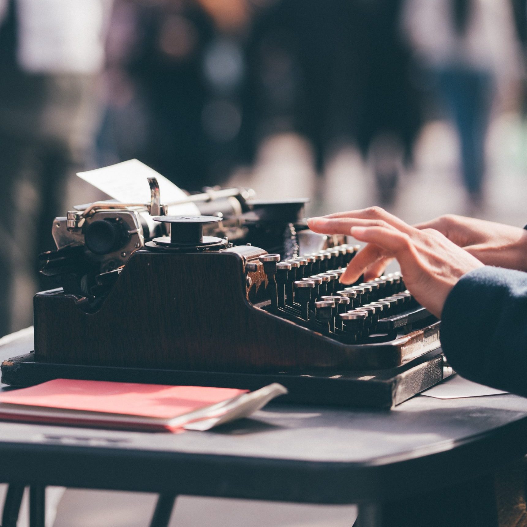 thom-milkovic-FTNGfpYCpGM-unsplash Consource
